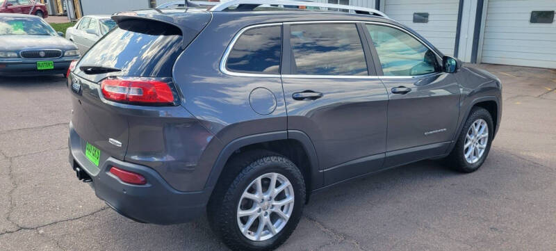 2017 Jeep Cherokee Latitude