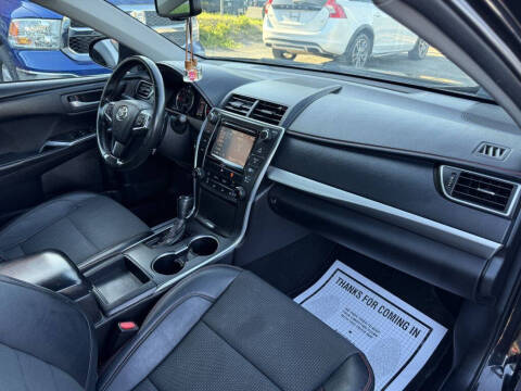 2016 Toyota Camry LE
