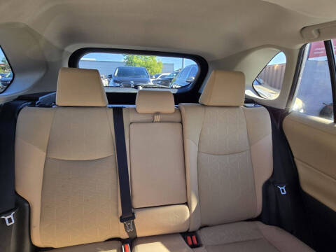 2019 Toyota RAV4 Hybrid XLE