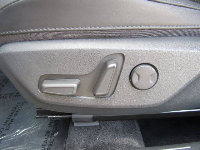 2023 Kia Niro EX Touring