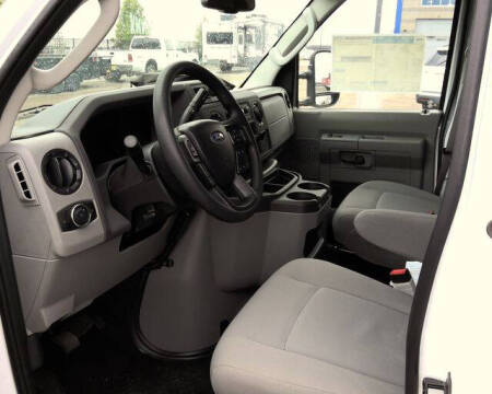 2025 Ford E-Series