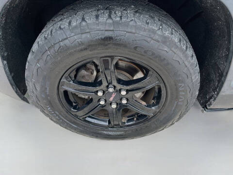 2020 GMC Acadia AT4