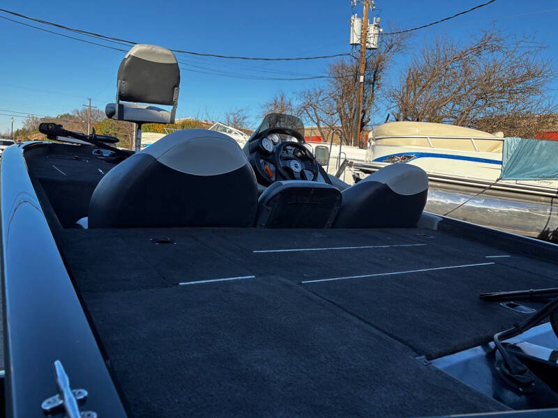 2014 Tracker PRO TEAM 175