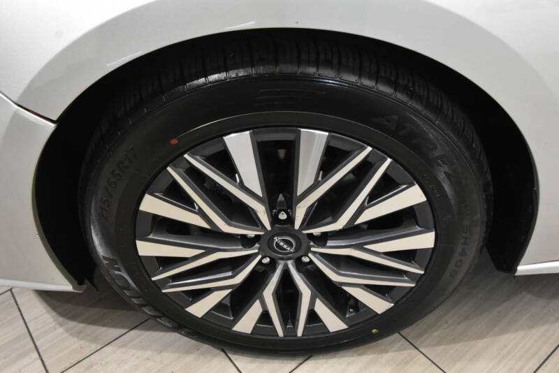 2023 Nissan Altima 2.5 SV