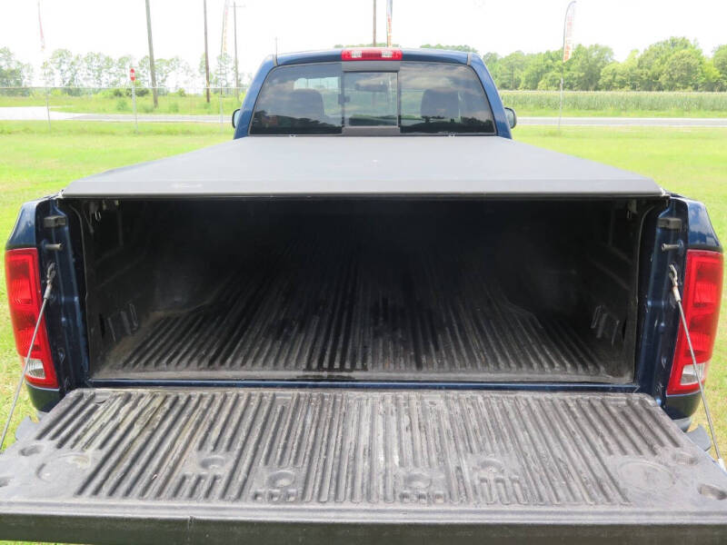2004 Dodge Ram 1500 SLT