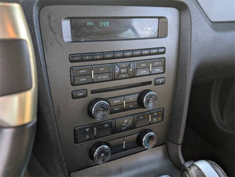 2014 Ford Mustang V6