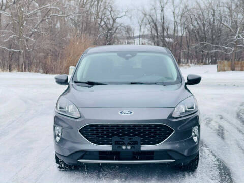 2022 Ford Escape Hybrid SEL