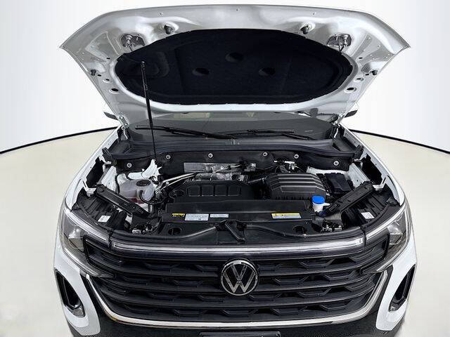 2024 Volkswagen Atlas Cross Sport SE 4Motion