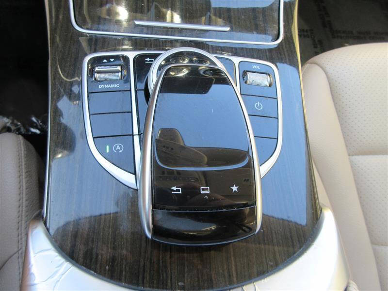 2016 Mercedes-Benz C-Class