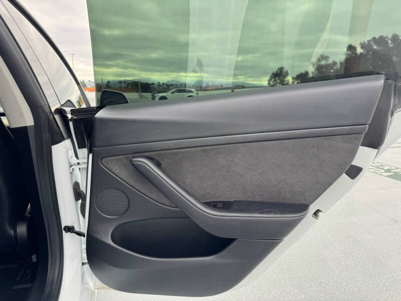 2022 Tesla Model 3 Performance
