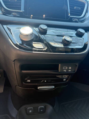 2018 Chrysler Pacifica Touring L Plus