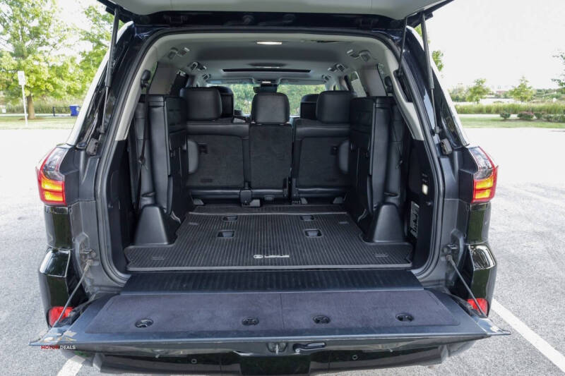 2018 Lexus LX 570 Three-Row