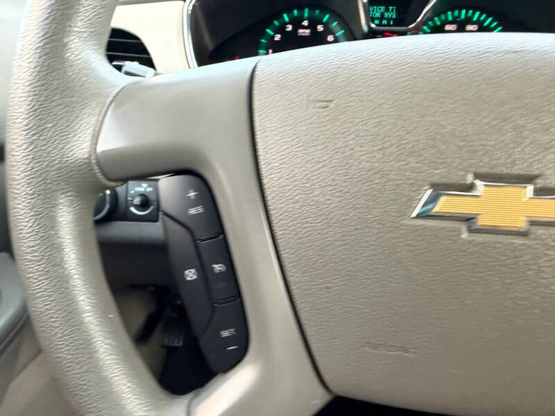 2017 Chevrolet Traverse LS