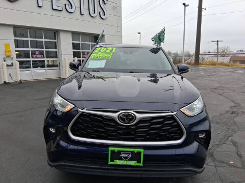 2021 Toyota Highlander XLE