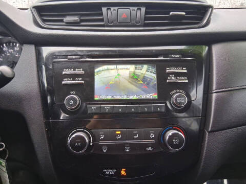 2017 Nissan Rogue S