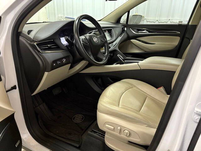 2020 Buick Enclave Essence