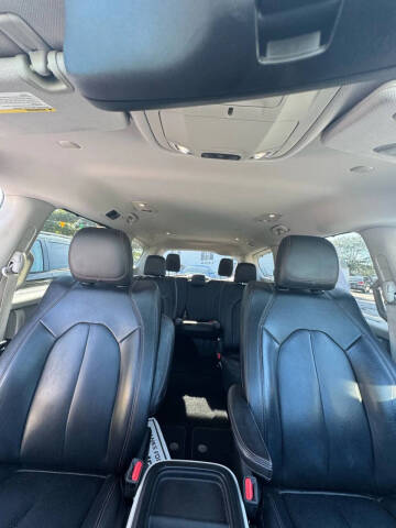 2018 Chrysler Pacifica Touring L