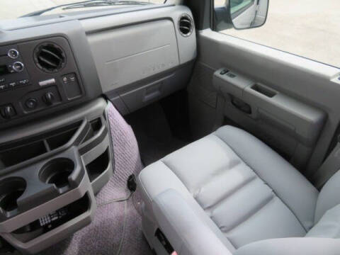 2013 Ford E-Series E-150