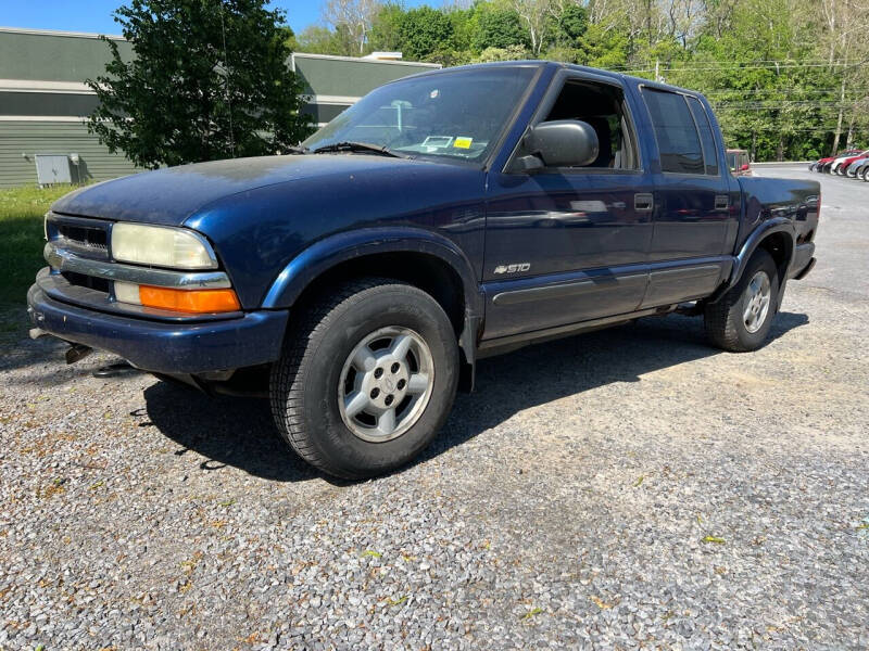 2003 Chevrolet S-10 for sale at Auto Warehouse in Poughkeepsie NY