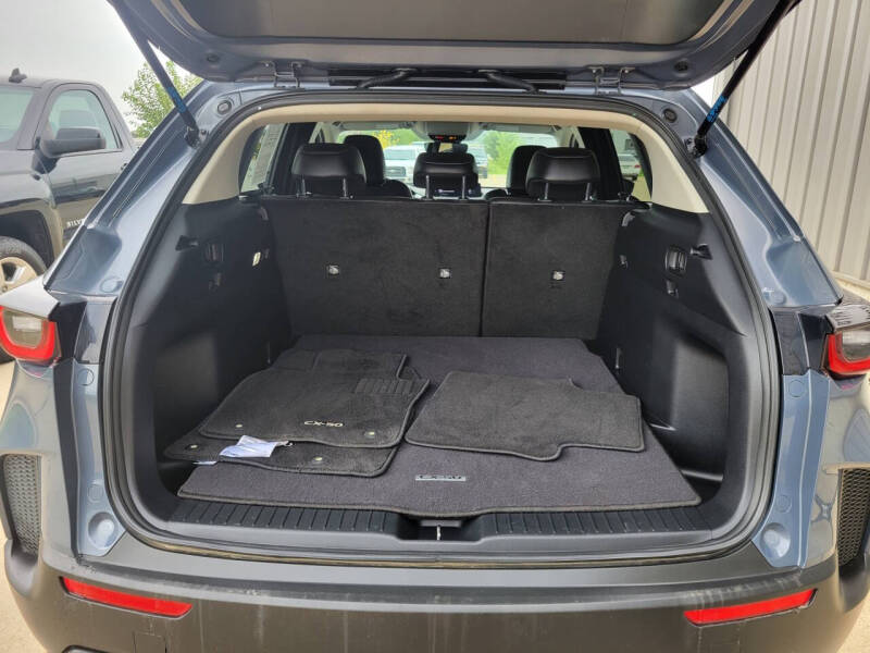 2024 Mazda CX-50 2.5 S Select