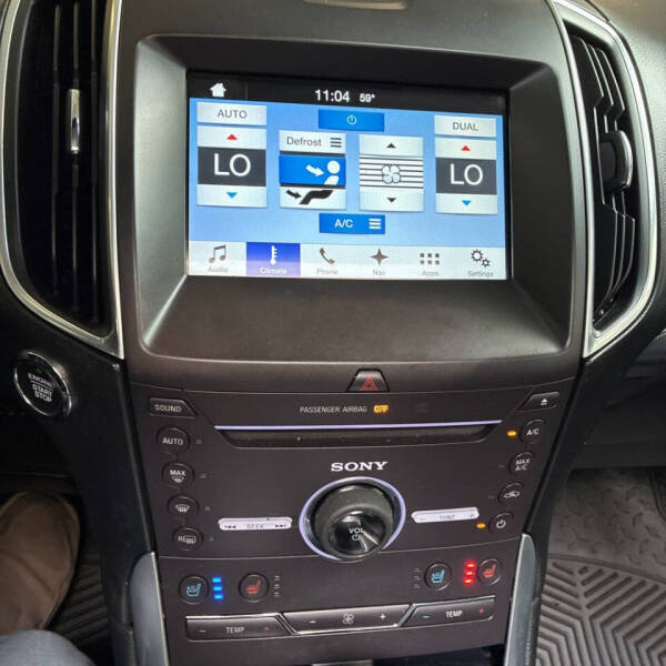 2016 Ford Edge Titanium