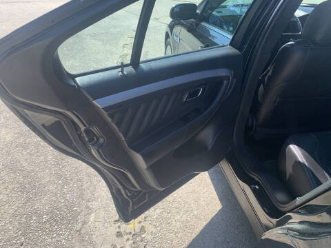 2015 Ford Taurus SEL