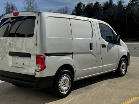 2013 Nissan NV200 SV
