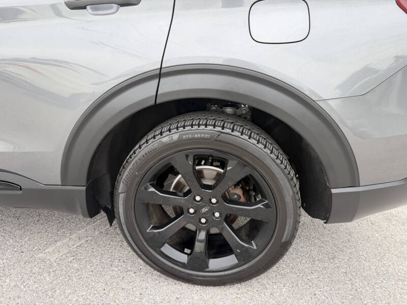 2022 Ford Explorer ST-Line