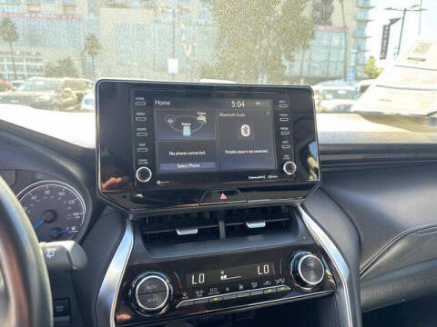 2021 Toyota Venza LE