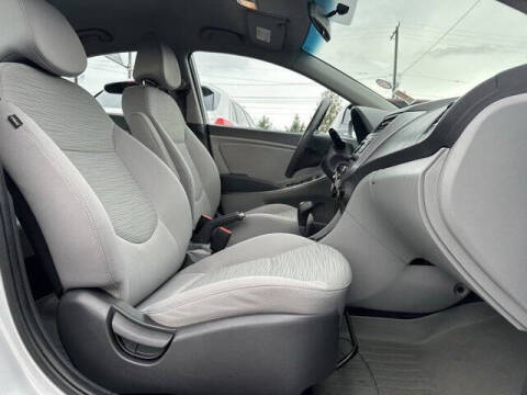 2017 Hyundai Accent SE