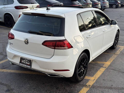 2019 Volkswagen Golf SE