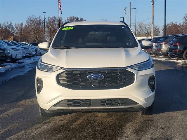2024 Ford Escape Hybrid ST-Line Select