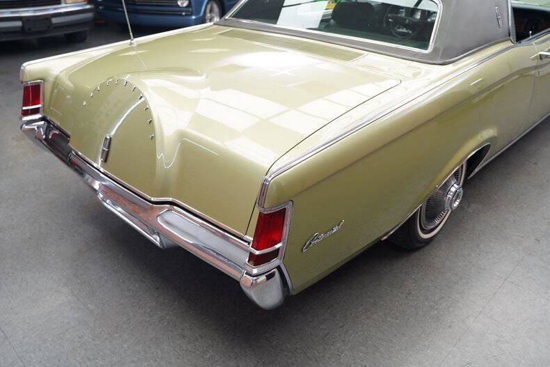 1969 Lincoln Continental