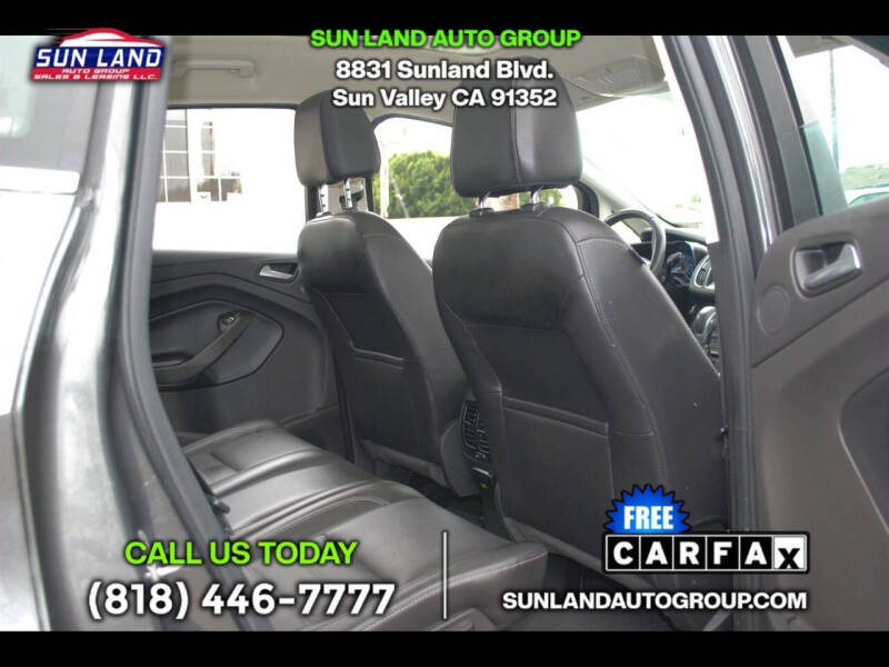 2017 Ford C-MAX Energi Titanium