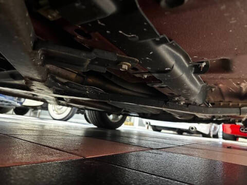 2004 Ford Thunderbird Deluxe