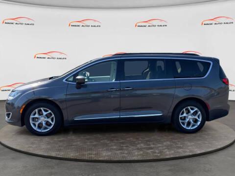 2017 Chrysler Pacifica