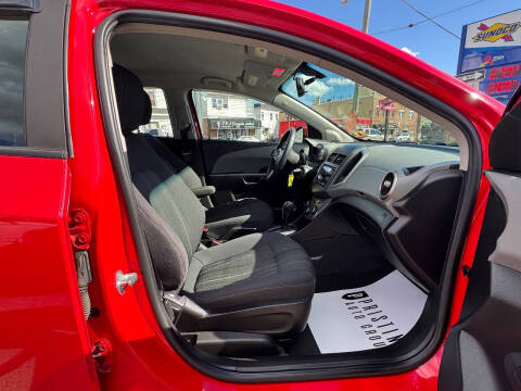 2014 Chevrolet Sonic LT Auto