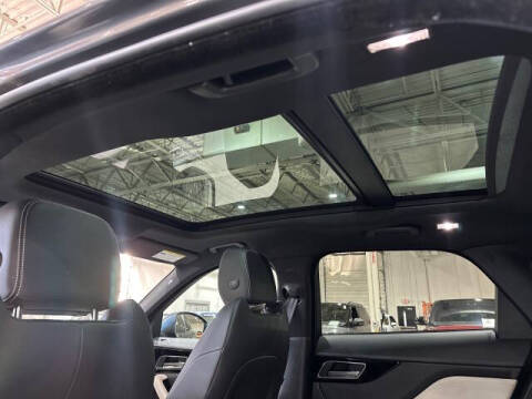 2017 Jaguar F-PACE 35t R-Sport