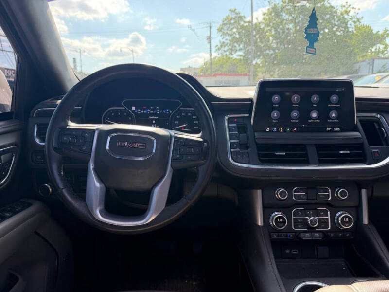 2021 GMC Yukon SLT