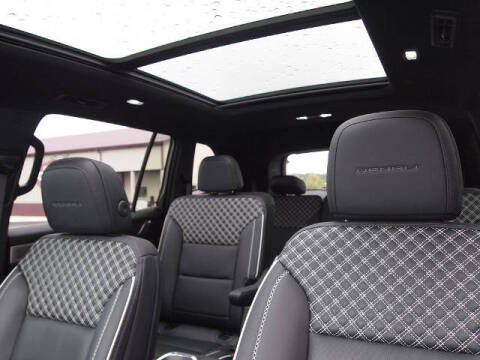 2024 GMC Acadia Denali