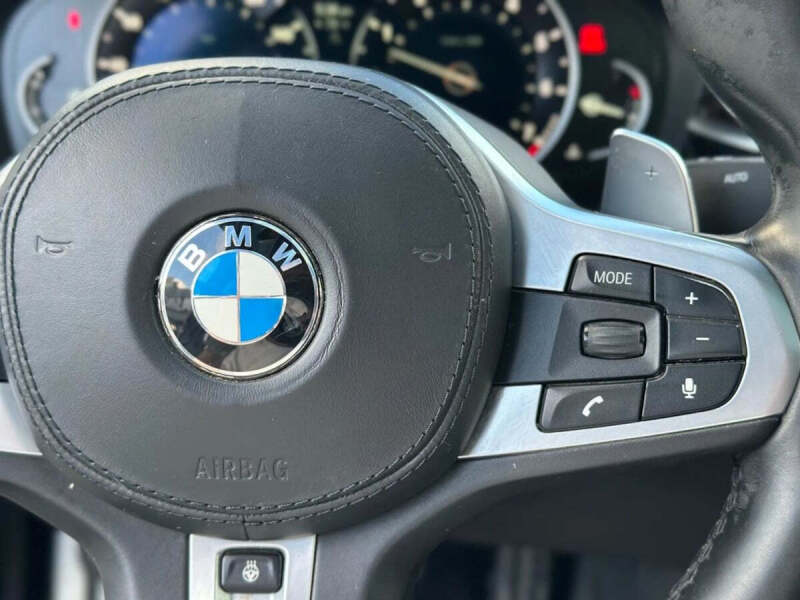 2019 BMW 5 Series 540i