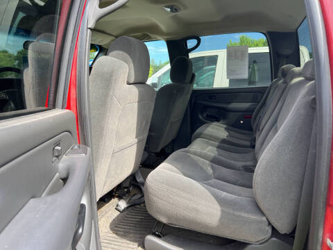 2004 Chevrolet Silverado 2500HD LS