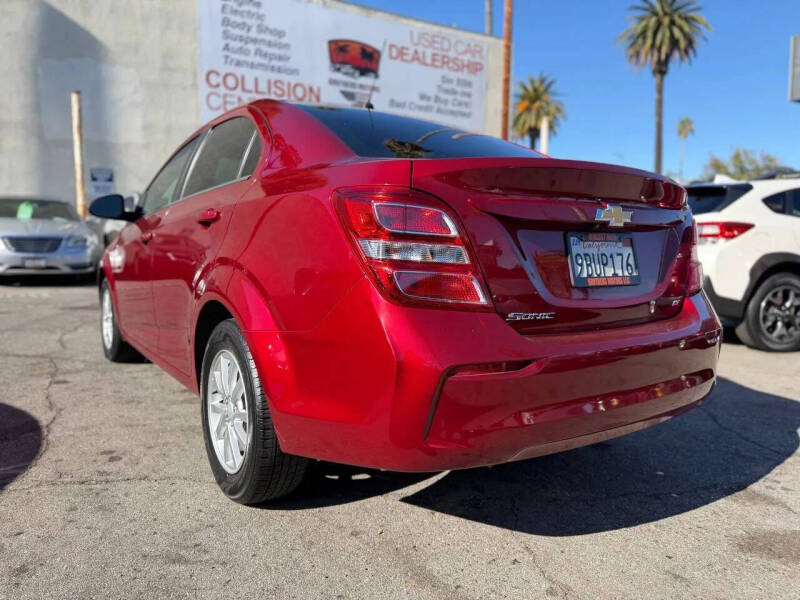 2019 Chevrolet Sonic LT Auto