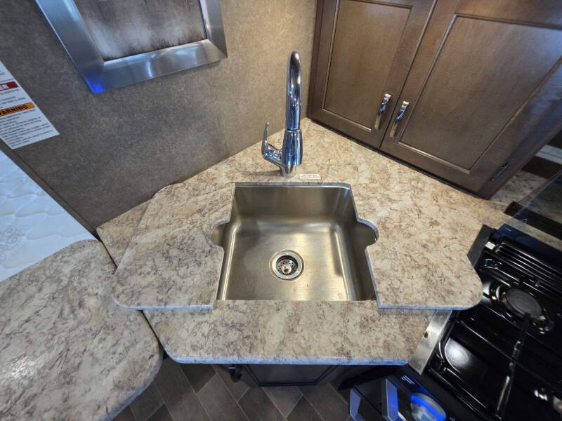 2020 Thor Motor Coach Chateau