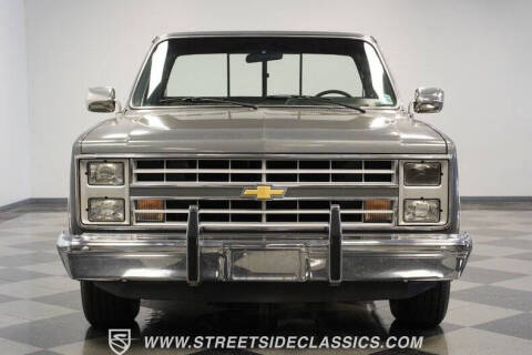 1987 Chevrolet R/V 10 Series