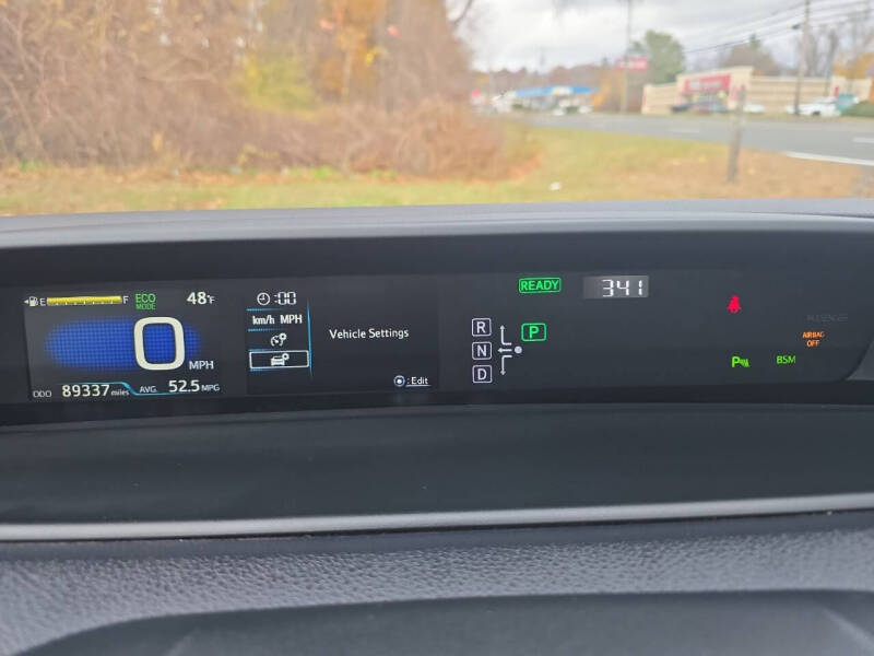 2018 Toyota Prius Four Touring