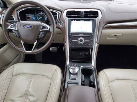 2017 Ford Fusion Platinum