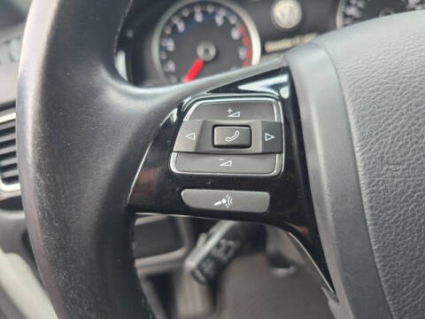 2017 Volkswagen Touareg V6 Wolfsburg