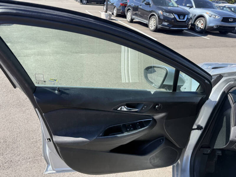 2018 Chevrolet Cruze LT Auto