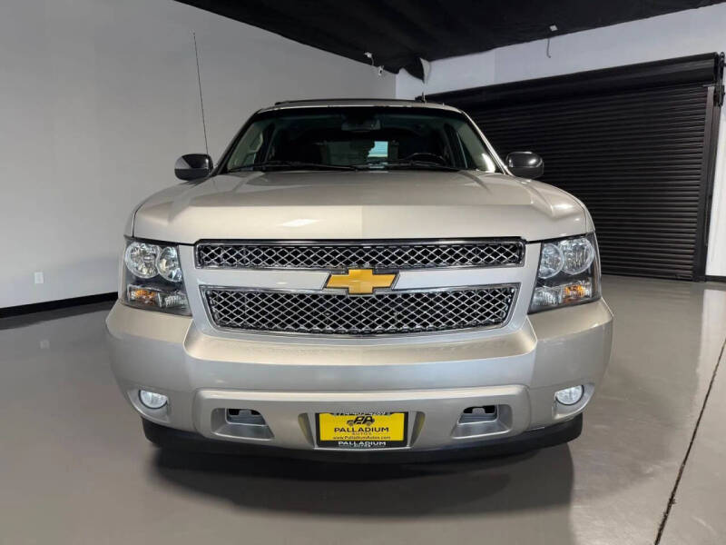 2012 Chevrolet Avalanche LS